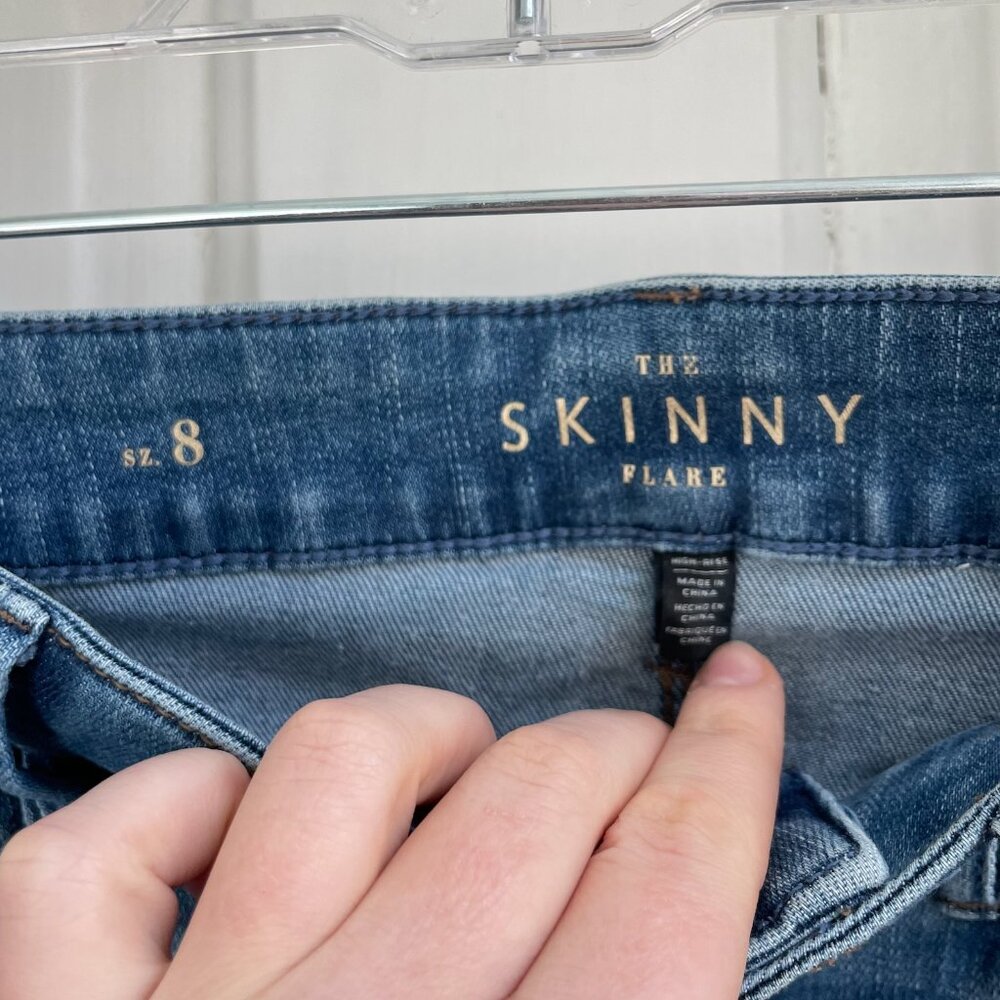 White House Black Market “The Skinny Flare” Jeans – Size 8 - Picture 8 of 10